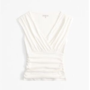 Abrocrombie short sleeve grown over v neck top